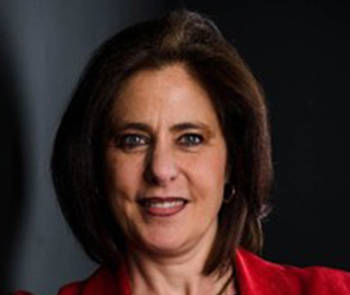 Dr Ilze  Breedt