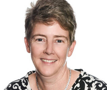  Linda Downsborough