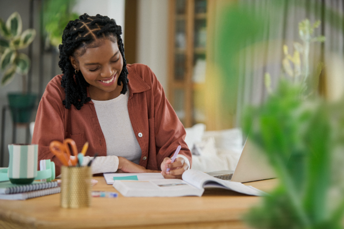 IIE Postgraduate Diploma in Digital Strategy - (Online)